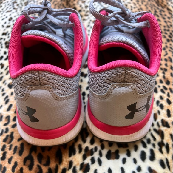 Under Armour Micro G Press Women's Training Shoes sz 8 EUC - Picture 9 of 11